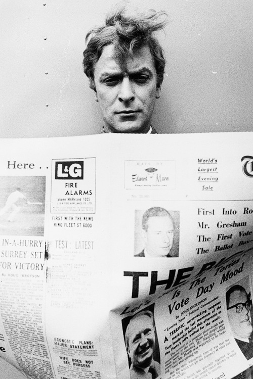 chaboneobaiarroyoallende:Maurice Joseph Micklewhite aka Michael Caine…actor