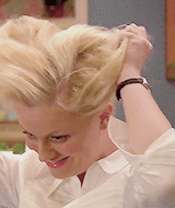 ludcat-blog:the many faces of leslie knope↳ season 1