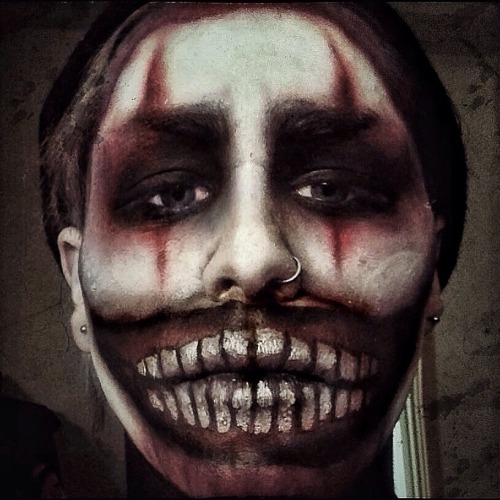 lonesomeghosts:  I’m a good clown 🔪