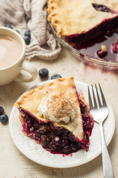 everythingwithwasabi: Vegan Blueberry Pie