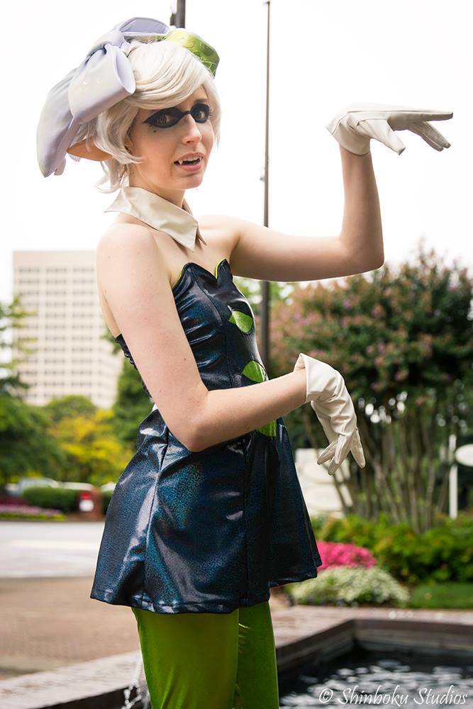 schmemycosplay:  Assorted Splatoon photos from AWA!  Photos 1, 2, and 3 are by Shinboku
