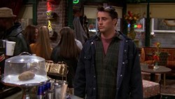 Witchinspace:  I Was Watching Friends And Theres A Fucking Potato In The Cake Stand