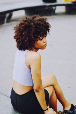 blackfashion:  Alicia, 20, New York blog: