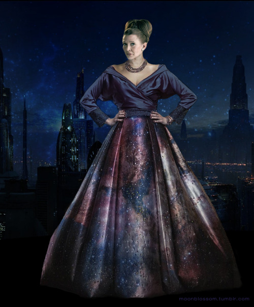 moonblossom:After @urbanhymnal showed me this post with gorgeous space dresses, all I could think of