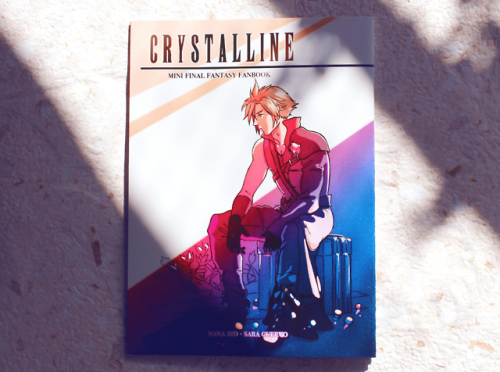 Crystalline, the mini Final Fantasy fanbook @nanabidart and I made, is now available to buy online! 