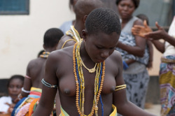   Ghanaian Dipo festival, by Giuseppe Salvia.