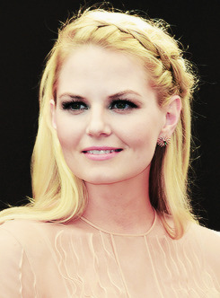 emmasneverland:  Jennifer Morrison &amp; Colin O’Donoghue @ Monte Carlo TV
