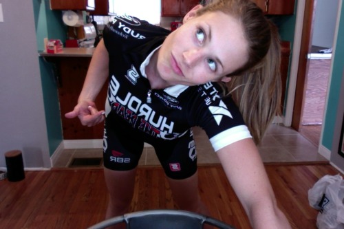 findingtheskinnygirlwithin: SO EXCITED about my tri teams new cycling top! SO BADASS! now time to do