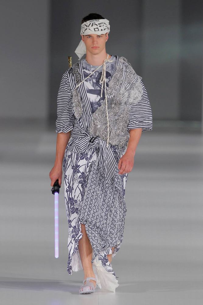 ealou:  rarnon:  Alexis Reyna S/S 2014   my sweg
