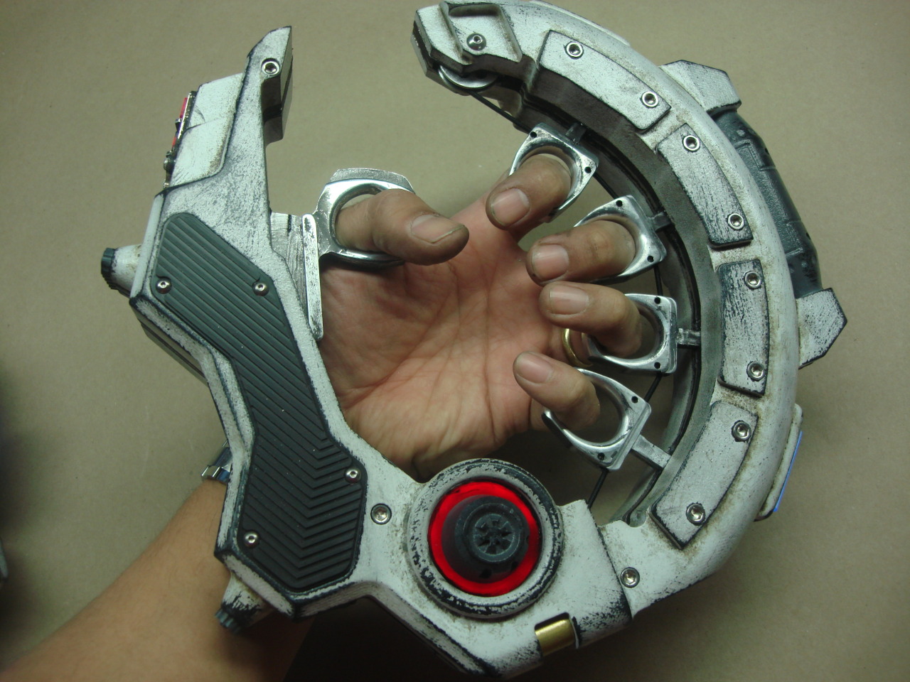 takudazai:  Some detail pics of the Jaeger hand controller for Gipsy Danger we made