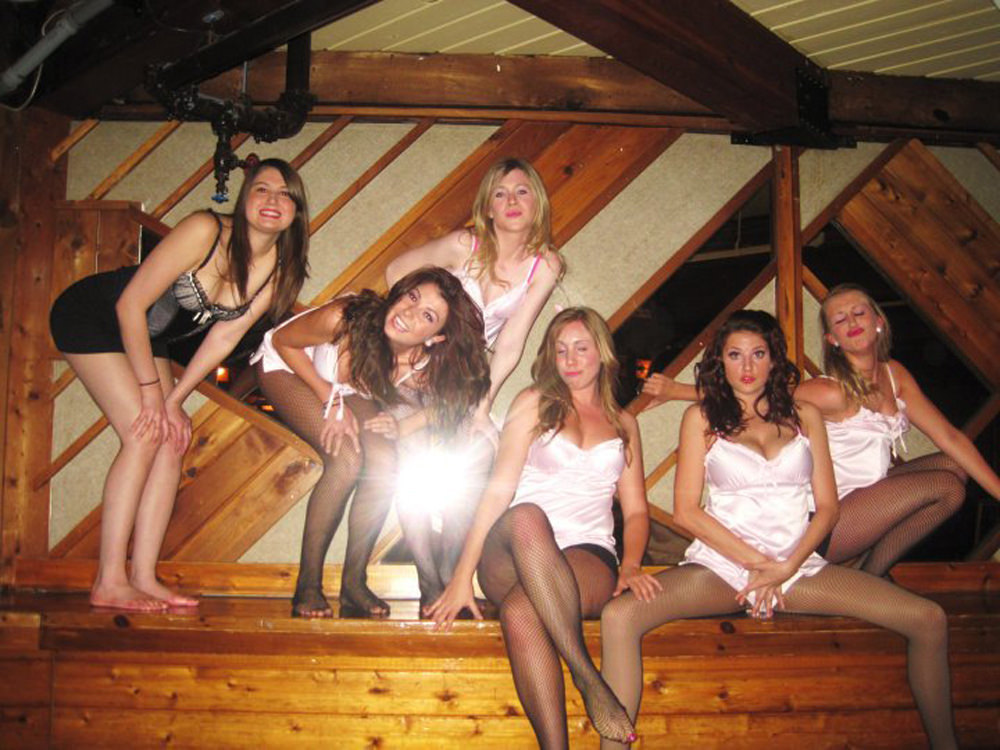 chipper14222:  There are over 6,200 PH photos in my archive http://chipper14222.tumblr.com/archive