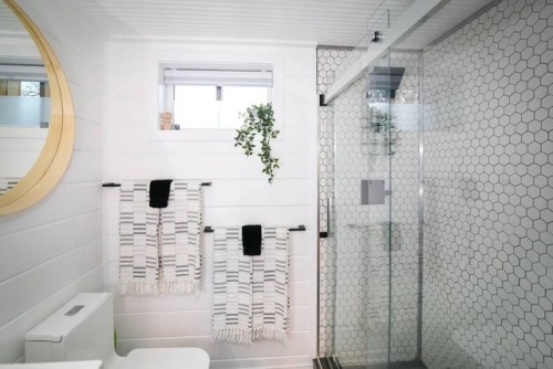 dreamhousetogo:A Slice of Heaven Tiny House