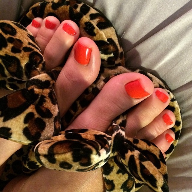 pedicuredsexxxy:  ♛: S/O PrincessMeggerz