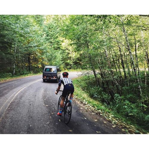 youcantbuyland: Just magic through the forrest today. #roadslikethese #leaveitontheroad #fromwhereir