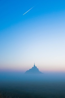 0rient-express:  Castle in the Sky | by Pham Anh Huy. 