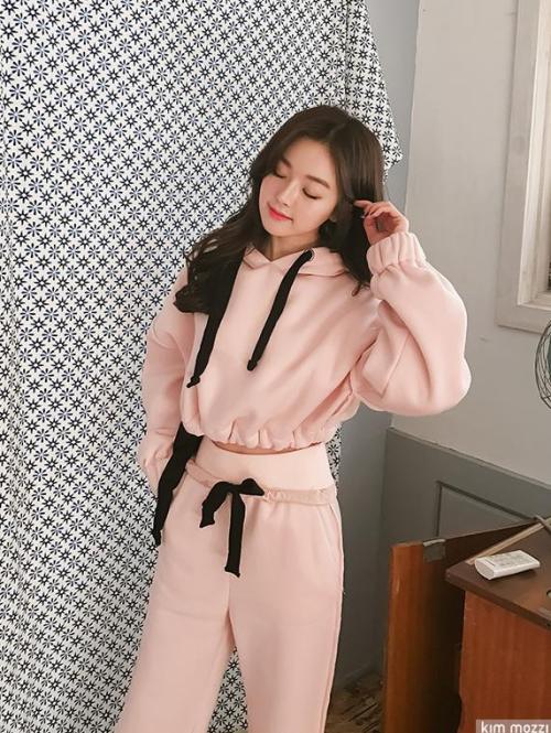 Kim Shin Yeong - January 26, 2017 1st Set