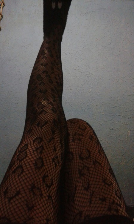 tightsfunfashion: veritow23: New Tights ♥ *0*  Actually have these and got them just had to do a fas