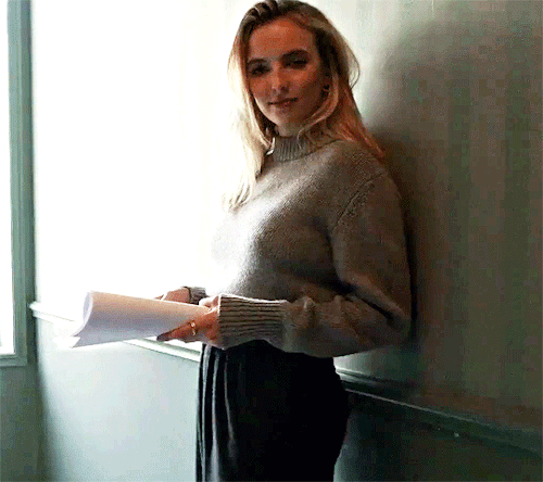 jodiecomersource:Soho House | Going off script with Jodie Comer