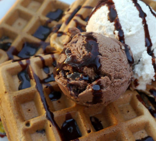 veganfeast: Waffle Wednesday - Banana Split Waffle Sundaes (0022) by smiteme on Flickr.