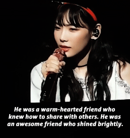 kwonyuri:  Taeyeon gave fans presents during the concerts, and some fans asked her