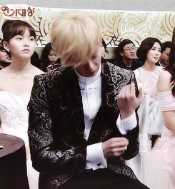 Yibo Please