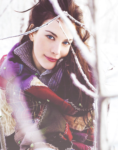 ohnymeria:  3/20 pictures of Liv Tyler. 