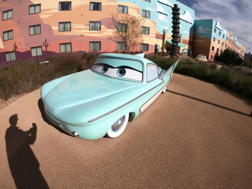 chillypeanut:CARS - All Star Movies resort