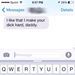 daddythedom:  Texts like this make me happy