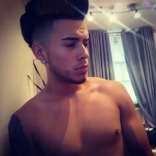 wedyingtolive:  morenoo