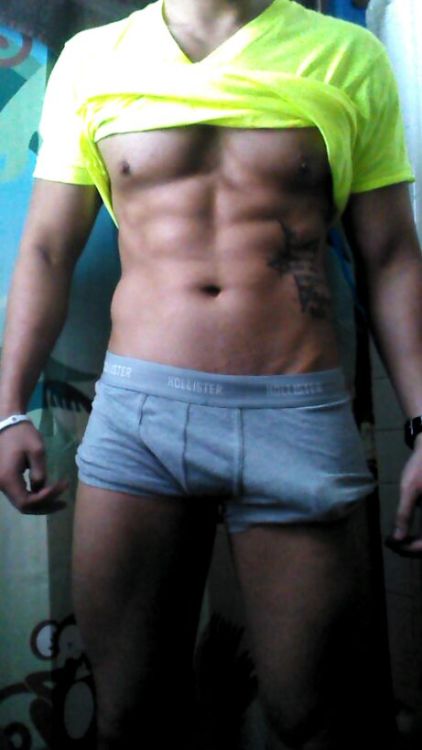 boyzndickz:  Jeffry.