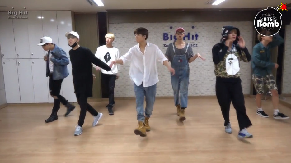 BTS Enthusiast & Yoongi-centric Writer — BTS Baepsae Dance Practice - What  I noticed