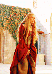 aegon:cersei lannister + favourite gowns