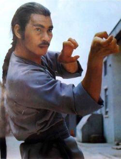 gutsanduppercuts:  Chen Kuan Tai’s tiger style on the set of “Executioners from Shaolin”.  GRINDHOUSE