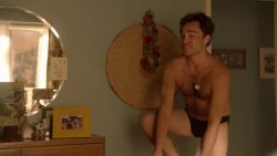 celebpenis:  Ed Westwick can barely fit his