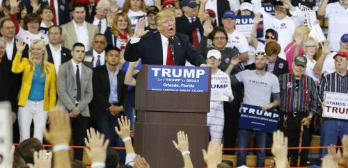 agentasshole:  oncesupermerwholocktter:  micdotcom:  Donald Trump has Florida supporters raise their right hands and pledge loyalty At a rally in Orlando, Florida, Republican presidential frontrunner Donald Trump asked his supporters to raise their right