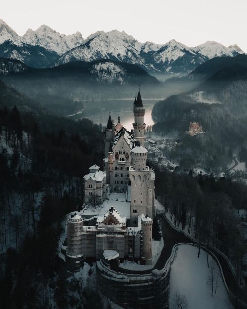 By WatchlukeNeuschwanstein Castle, Hohenschwangau, Bavaria, Germany