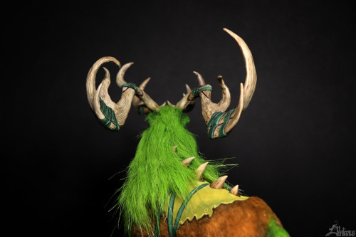 Kul Tiran Druid (World of Warcraft) Height : 25 cm (9,8 inch)Length: 22 cm (8,7  inch) Width: &