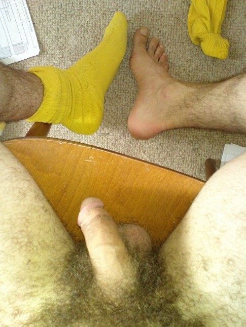 sniffingsocks:  WOULD YOU LIKE TO SMELL MY SWEATY SOCCER SOCKS BUDDY??