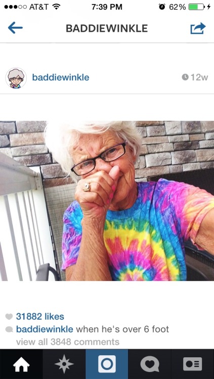 mabeltron3000: moon-d0g: gunblades: 2cuuuute: this grandma makes me so happy goals OMG I CANT