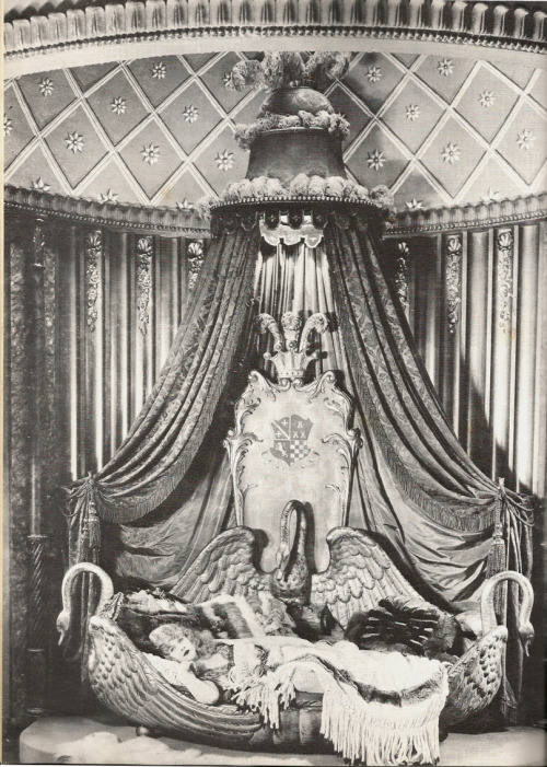 Porn Lilian Rich in Cecil B. DeMille’s The photos