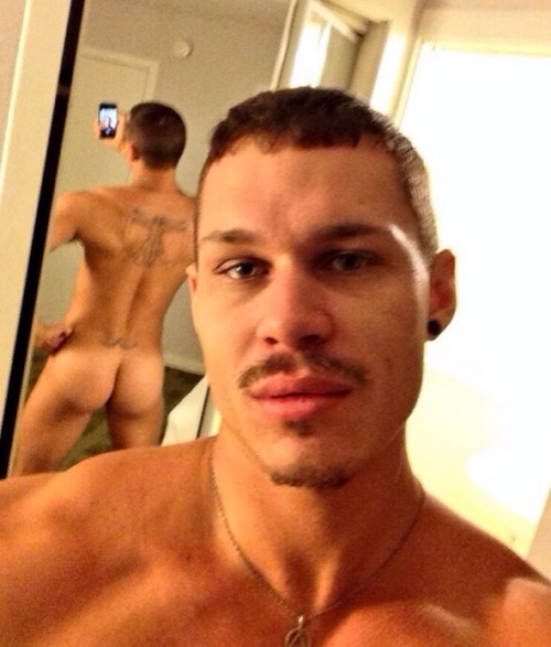 malebubblebuttlover:  I ❤️ Tate Ryder…..! 