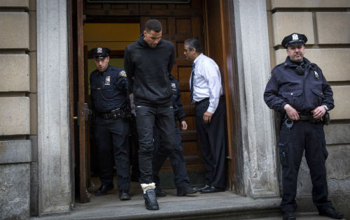 kenofearth:theloneookami: mzmobtter: 4mysquad: So… the NYPD Just Broke an NBA Player’s 