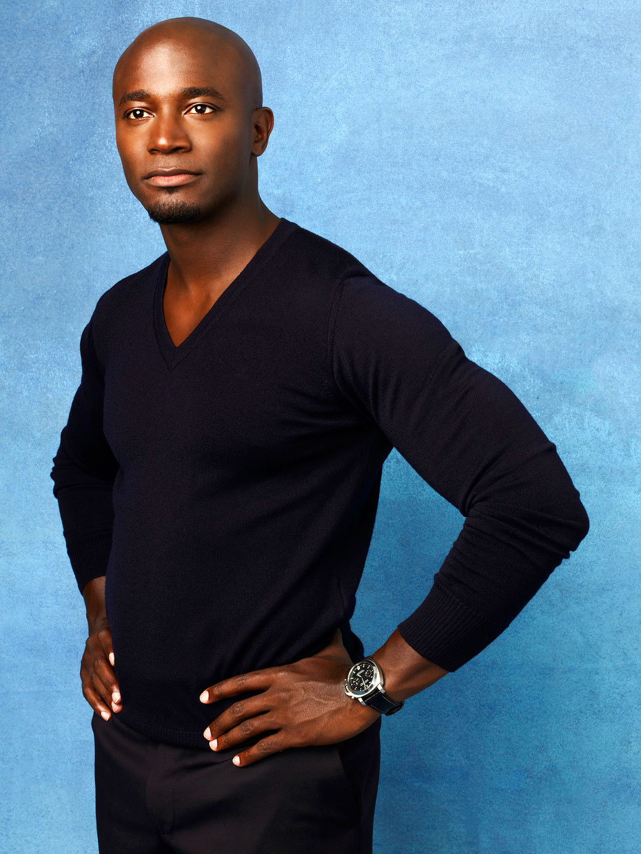 guysthatgetmehot:  Taye diggs your smile is piercing my heart, and your stare is