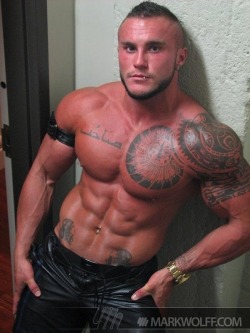 Masculine Homo