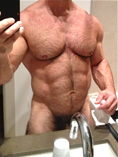 Muscle Daddies & Bears