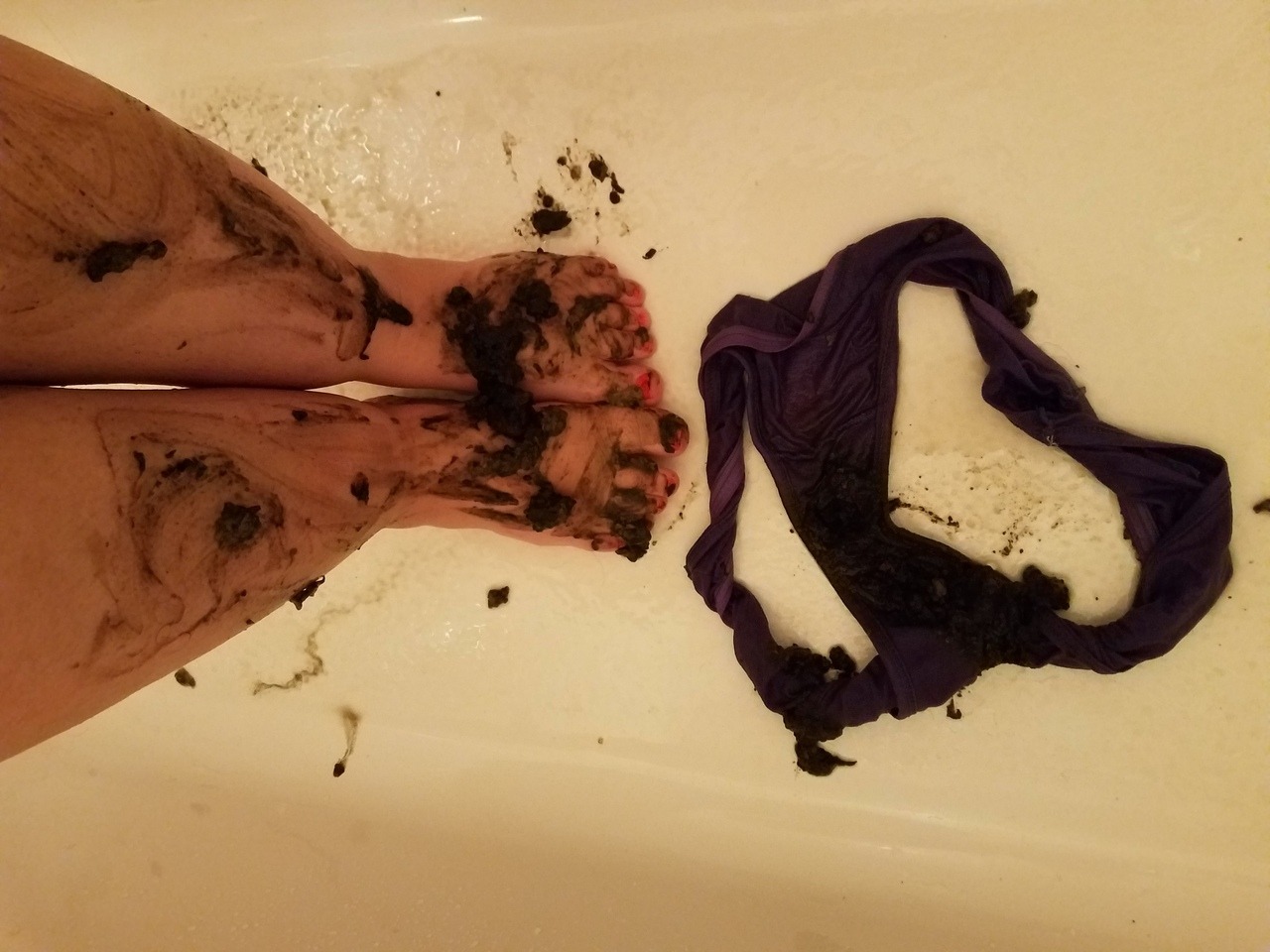 ruby4644:  Oops, how did all that shit get on me?
