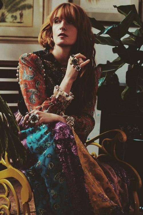 ★ ·.·´¯`·.·★ [ Florence Welch ] ★·.·´¯`·.·★