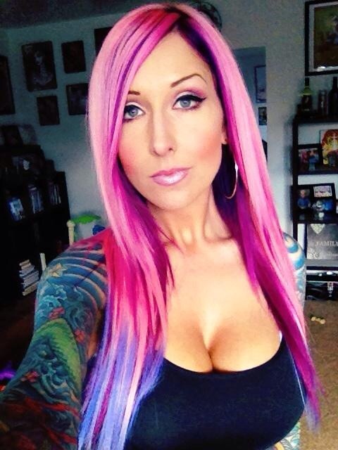 sexxxstainedbrain: Stefani Picchi is on hot momma