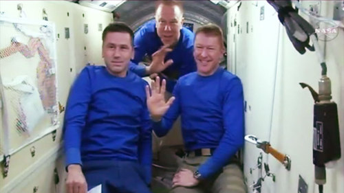 Expedition 47 crew farewell - Yuri Malenchenko, Tim Kopra, and Tim Peake prepare to leave the ISS (p