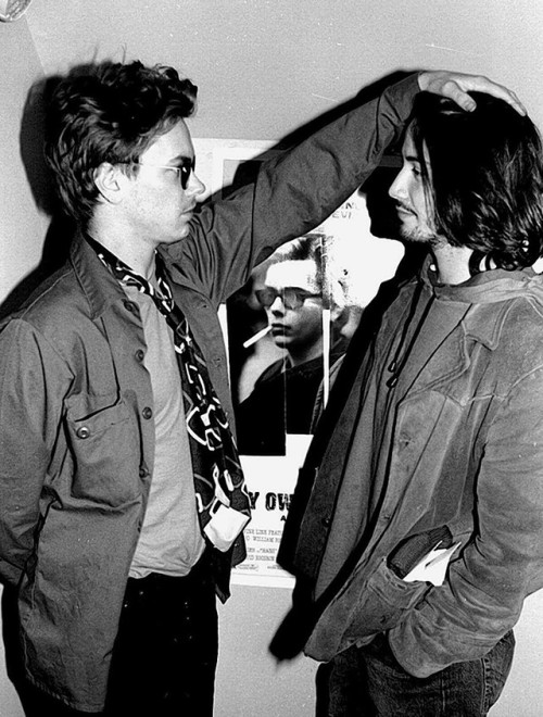 90sclubkid: River Phoenix and Keanu Reeves, 1991